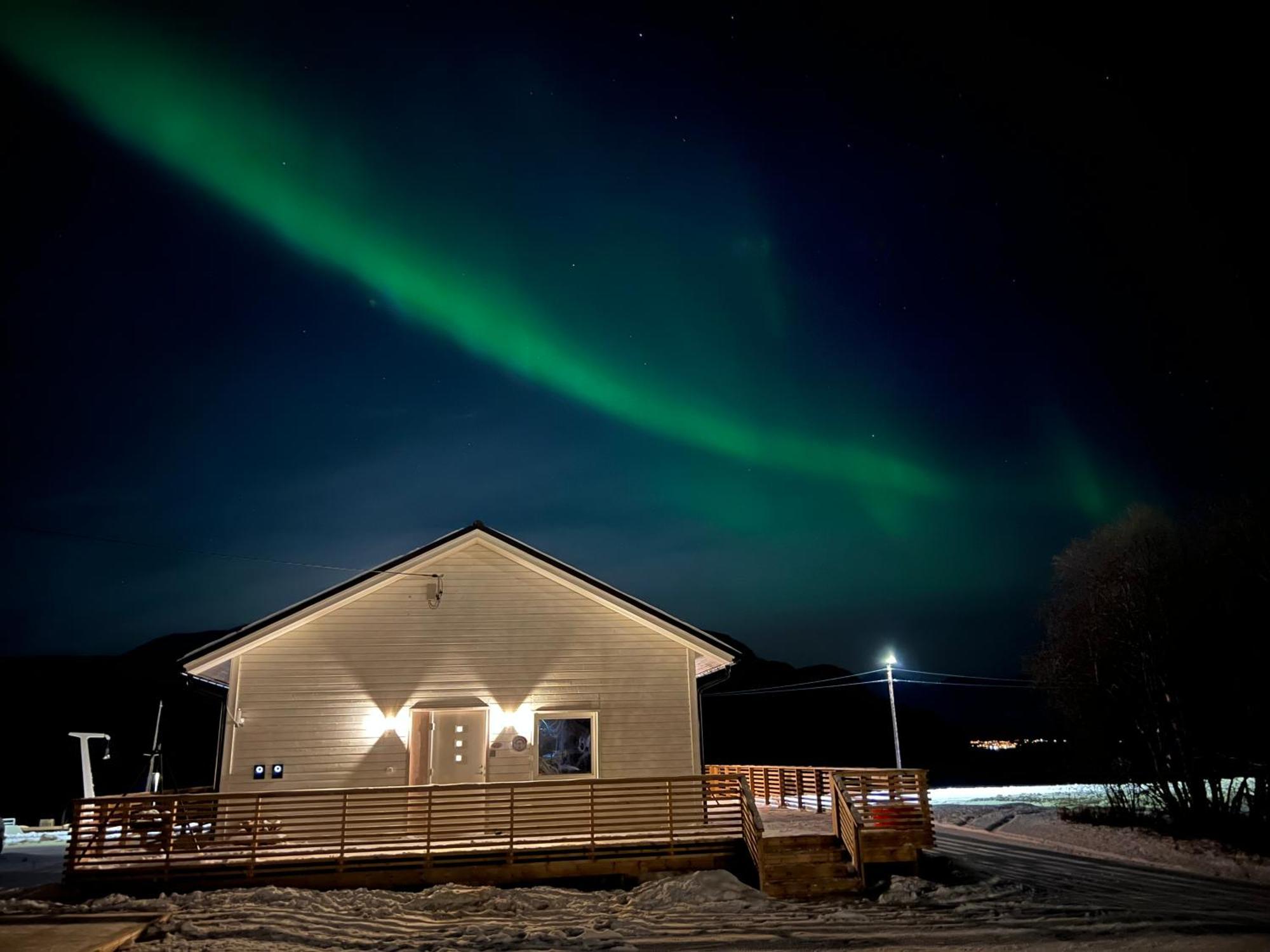 Alpan Apartments, Lyngenfjord Olderdalen Exterior foto